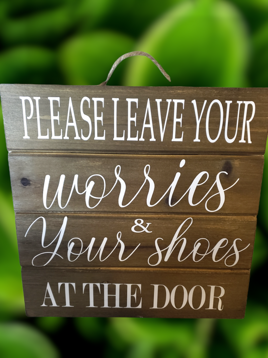 Worries & Shoes Pallet sign